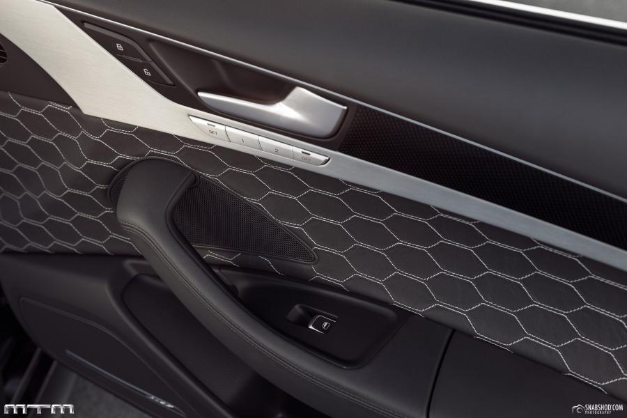 Детали интерьера Audi S8 Talladega by MTM (D4) 2014 года  (фото 17 из 17)